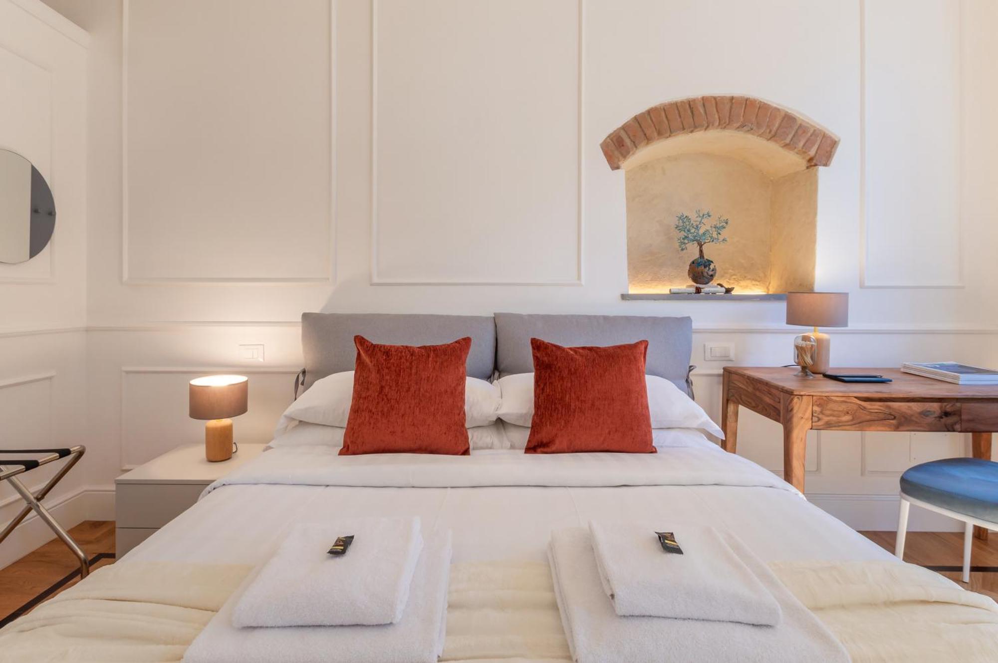 New - Pietrapiana Five Senses - Center Florenz